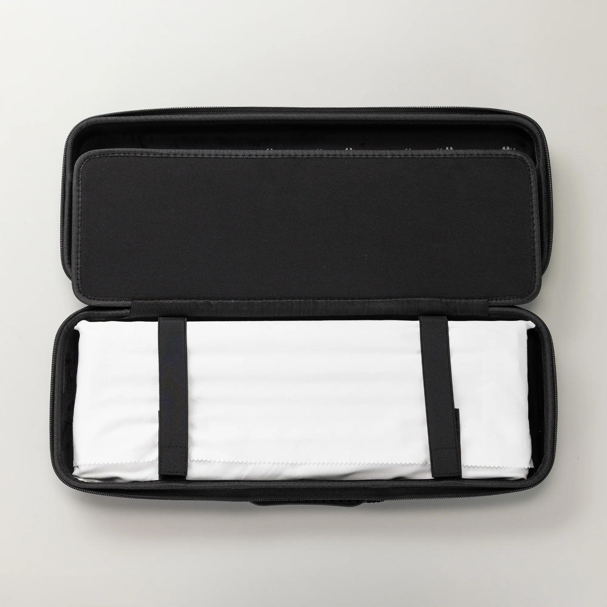 KBDfans 96% carrying case Compatible with Athena 1800 - Image 7
