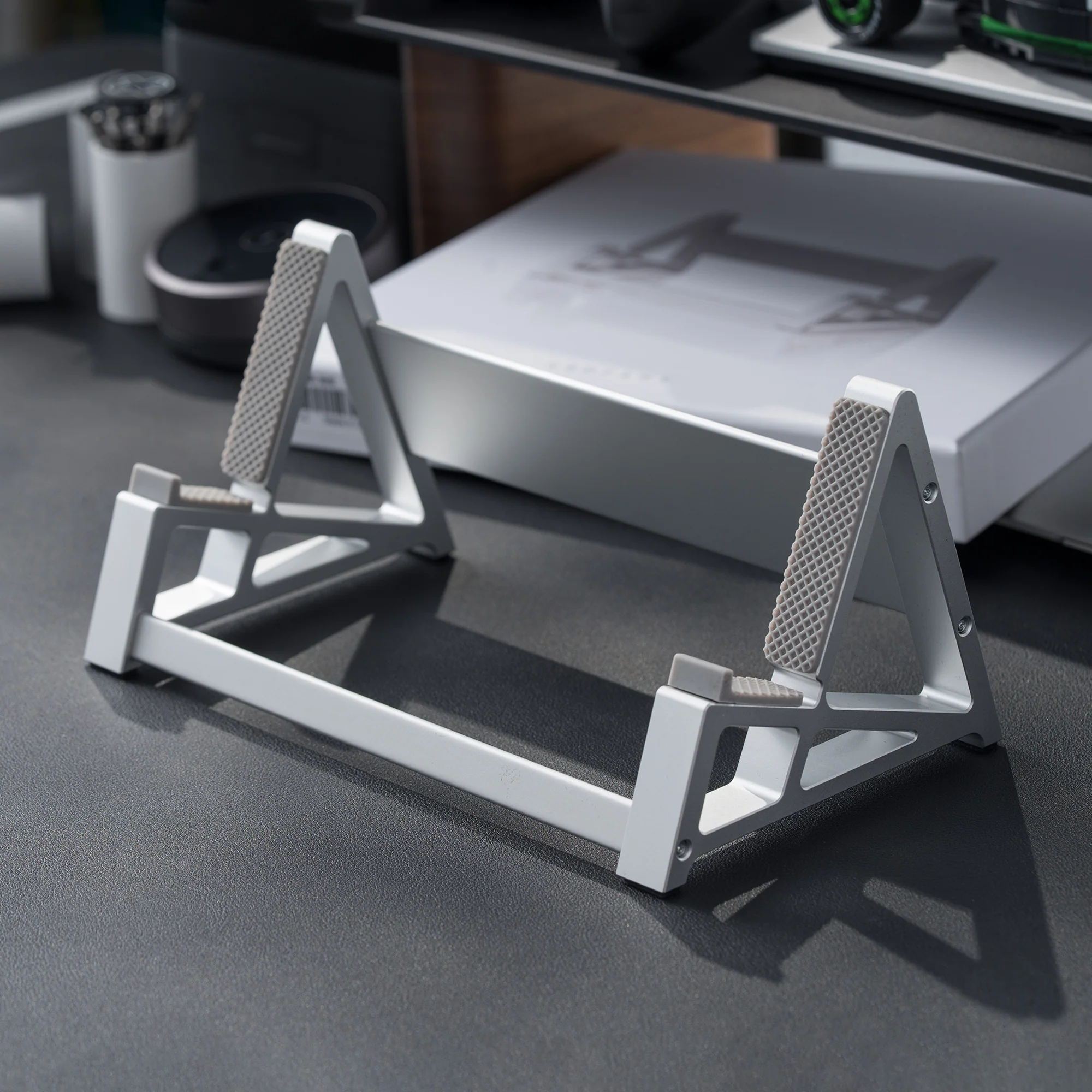 KBDfans Aluminum Keyboard Stand - Image 2