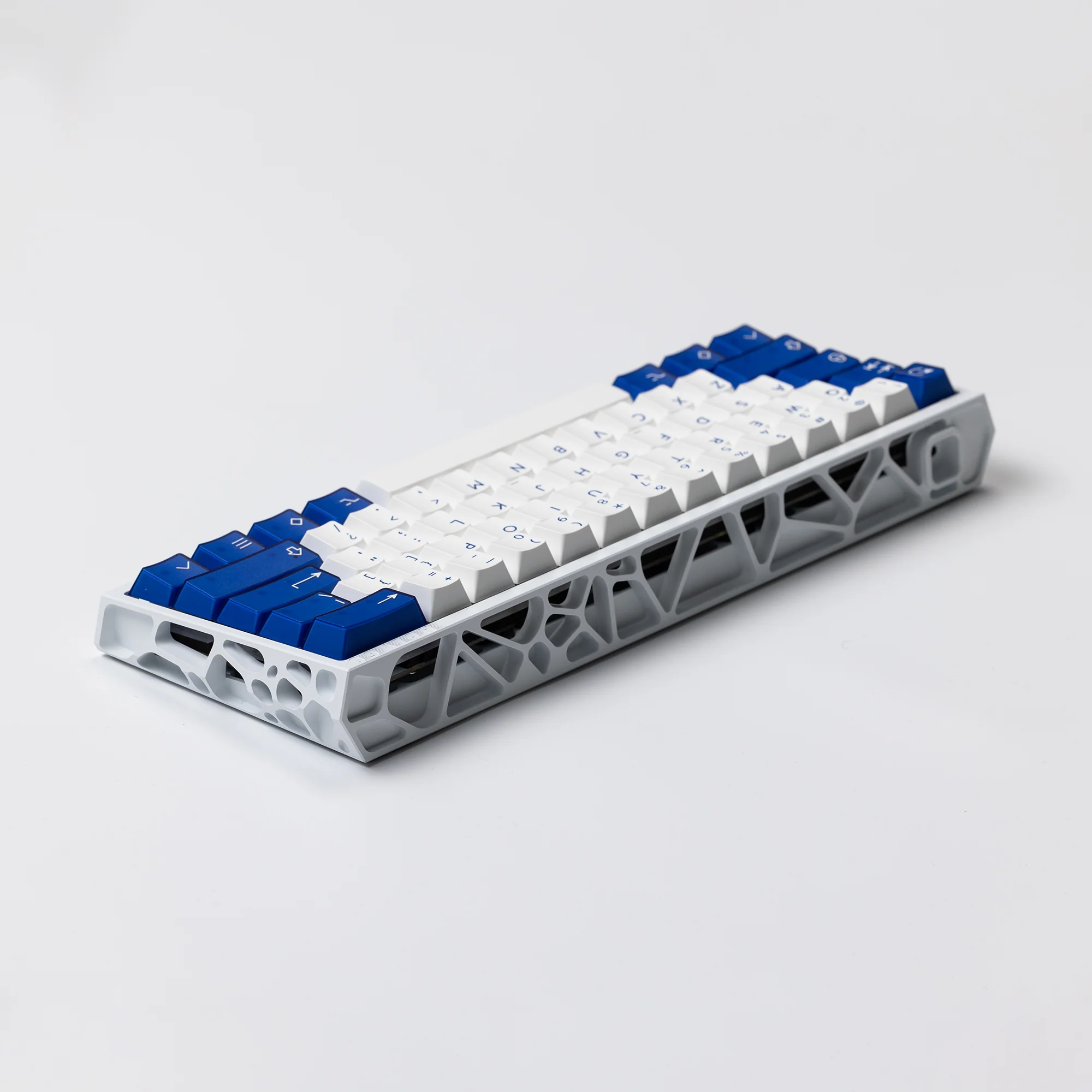 Ready to use Holy60 Keyboard with PBTfans Klein Blue R3 - Image 7