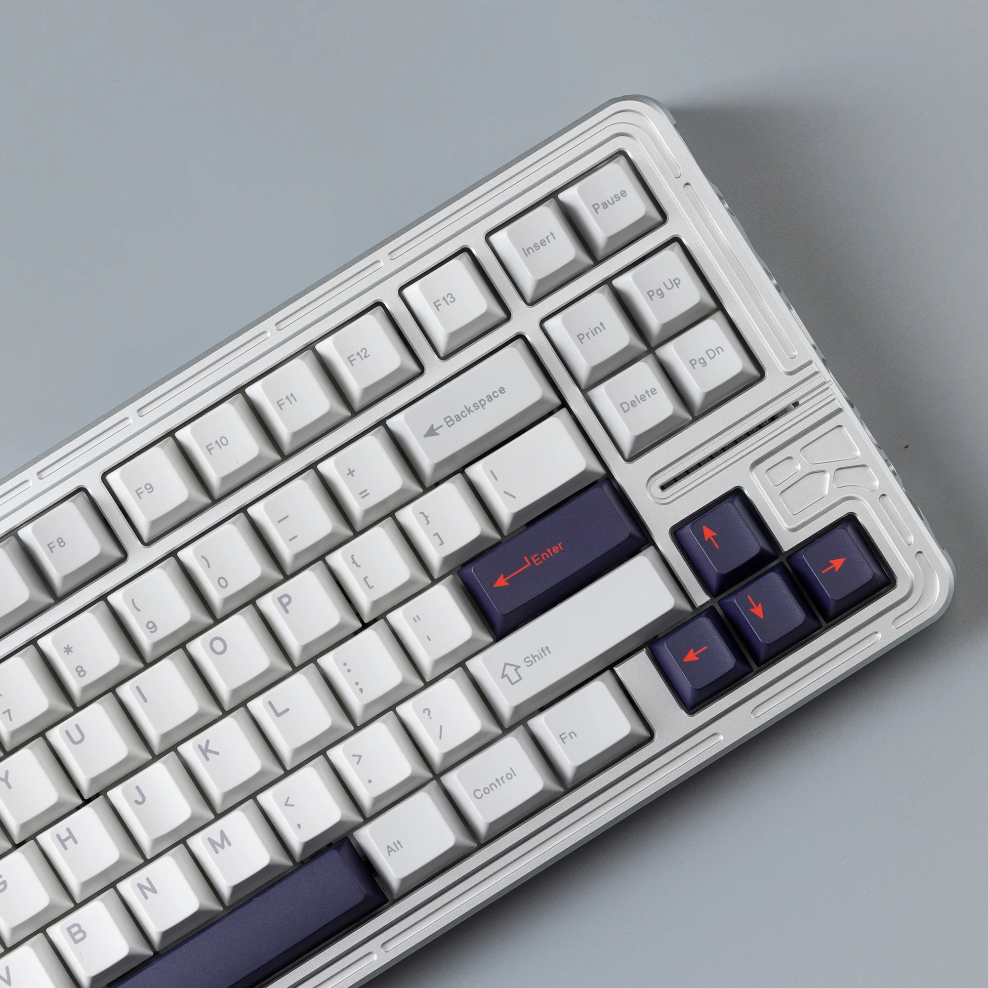 Ready To Use Holy80 Hotswap version with Lucy R2 keycaps - Image 6