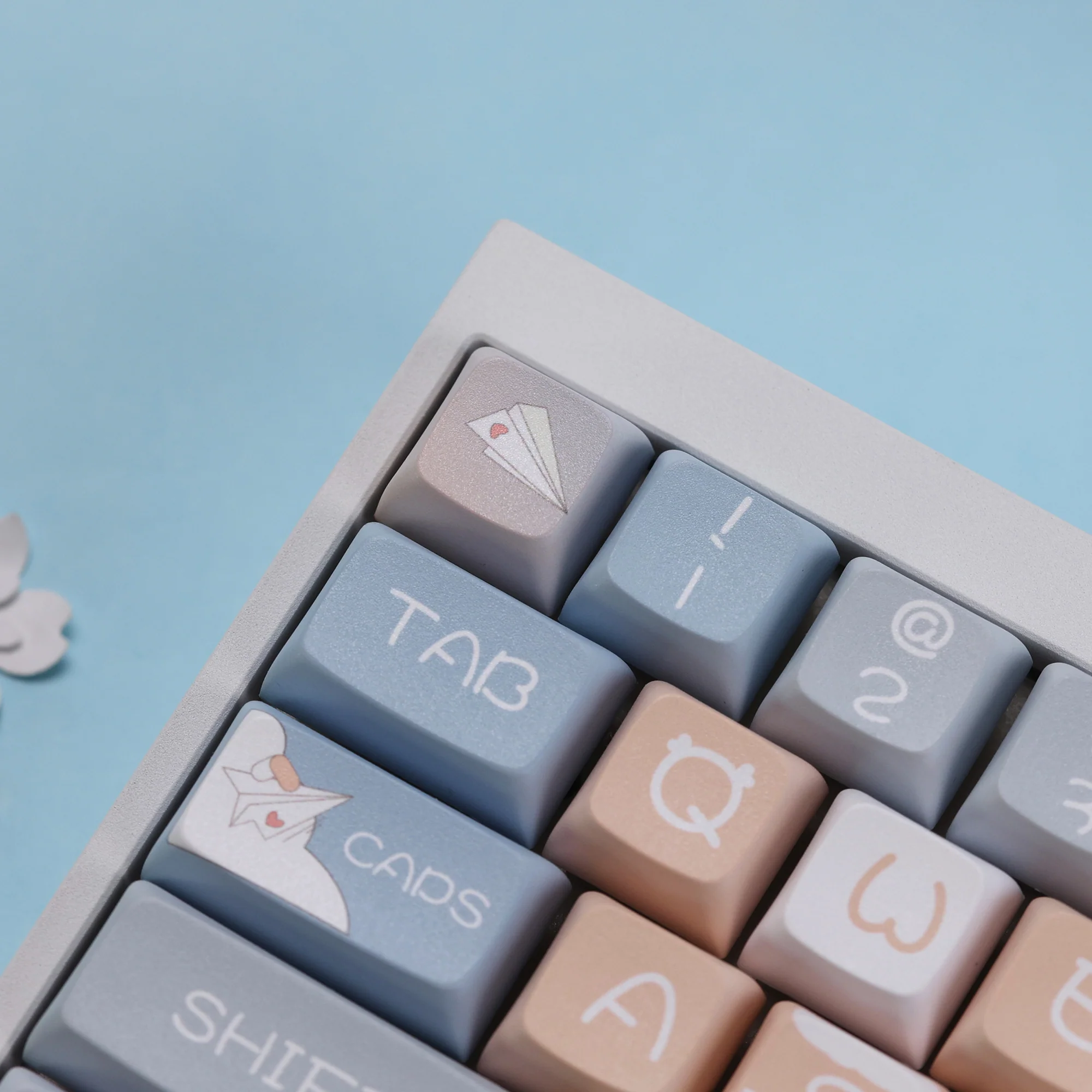 Paper Airplane XDA Profile Keycaps Set - Image 6
